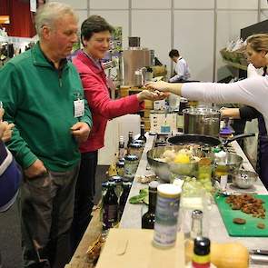 Ontmoeting is een belangrijk ingrediënt van de Bio-beurs.