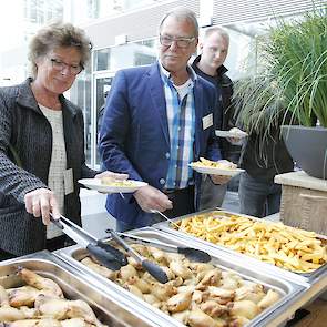 Na afloop van de eerste presentaties was het tijd voor het buffet.