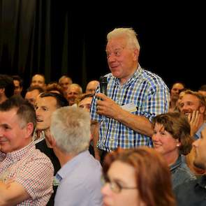 Leghennenhouder Jaap de van Heg kreeg de lachers met zijn uitspraken op de hand.