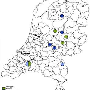 Locatie van acute snot (Coryza) uitbraken op basis van de eerste twee cijfers van de postcode in 2018 onderverdeeld in commercieel, commercieel (drager) en hobby. Beeld: GD