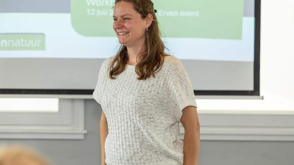 De workshop "Natuur op boerenbedrijf, meer natuurinclusief boeren" gegeven door Marije Klever van BoerenNatuur.